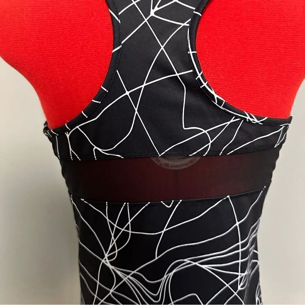 Two Fabletics workout tops. Size small. - Picture 3 of 8
